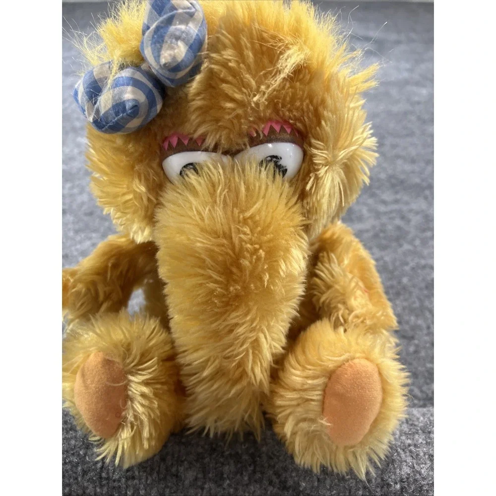 VTG 1980s Applause Sesame Street Baby Alice Snuffleupagus Hand Puppet RARE